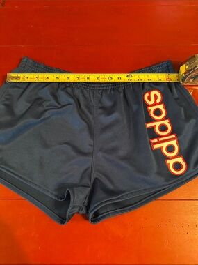 adidas Navy Athletic Shorts with Red Accent Logo xl 32 in waist